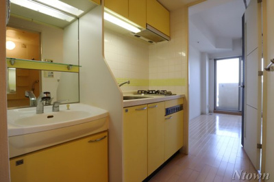 【洗面所】 | プレサンス大須観音駅前サクシード | 明るい洗面所です