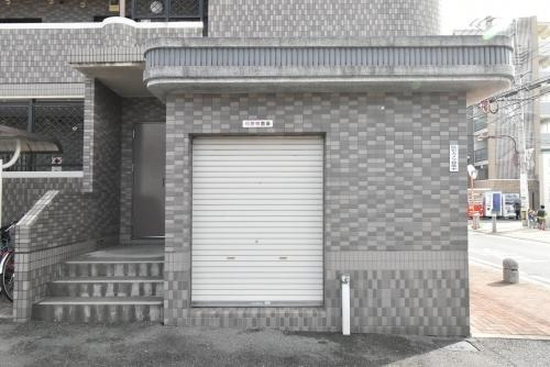 福岡市西区姪浜駅南４丁目の賃貸マンションのエントランス|物件の画像17