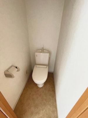 【トイレ】 | ウスダビル | ※同物件別室参考写真