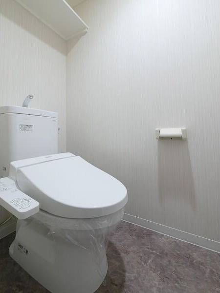 エスフィオーレのトイレ|ゆったりとした空間のトイレです