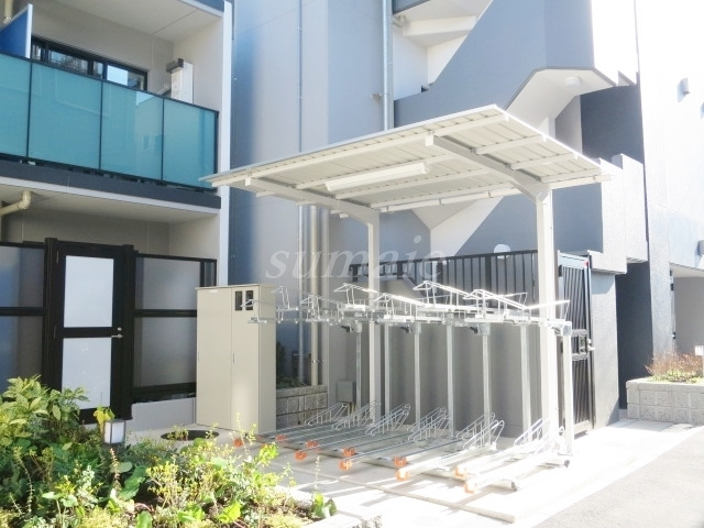 Ｌａ　Ｄｏｕｃｅｕｒ赤羽のその他共用部分|敷地内駐輪場スペースです☆