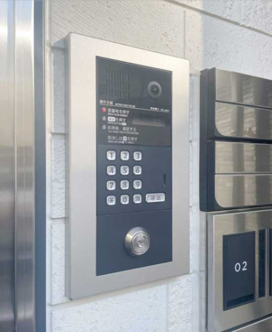 サンセリテ東が丘弐番館　新築　ネット無料　オートロックのセキュリティ