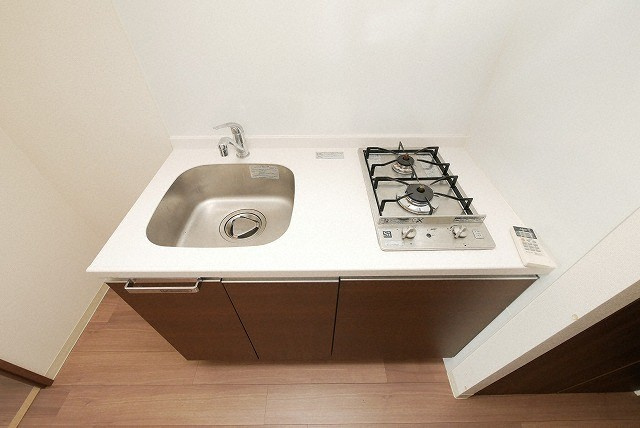 ララプレイス難波シエールのキッチン