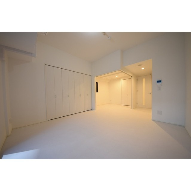 Ｙ’s大手通の居間・リビング