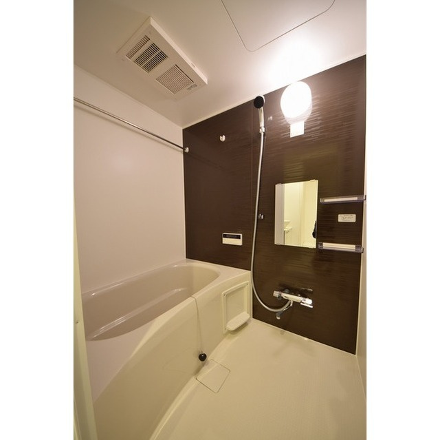 Ｙ’s大手通の浴室