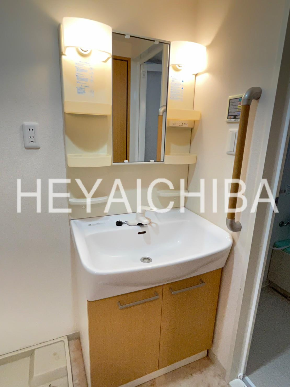 CASSIA錦糸町South Courtの洗面所