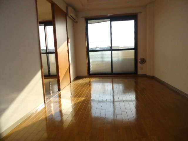 カーム・ルーラルの内装|リビング