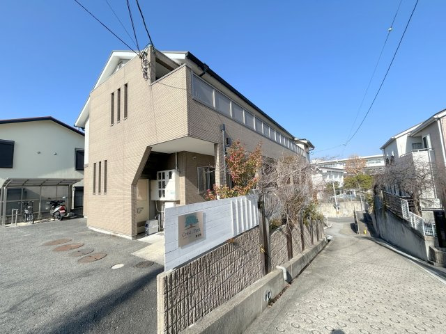 クレストパーク東生駒