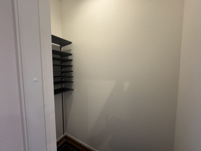 【玄関】 | 宜野湾市大山（全2棟）ラスト2号棟 | 2号棟　SIC付き♪