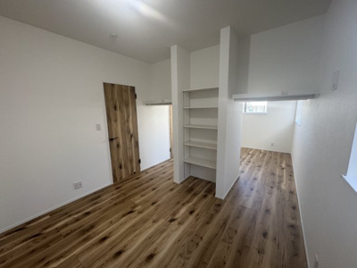 【洋室】 | 宜野湾市大山（全2棟）ラスト2号棟 | 2号棟　行き来可能な洋室5.5帖×2部屋＋CL4か所付き♪