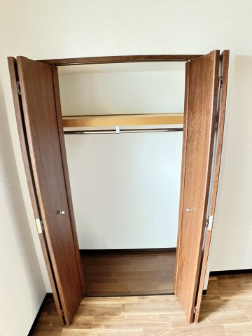 東小橋Ⅱ番館の収納