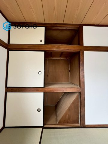 日高市高萩東1丁目　中古戸建の収納|2/7　撮影