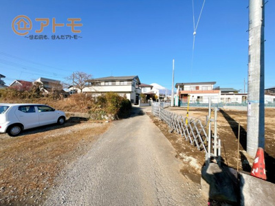 【前面道路含む現地写真】 | 御殿場市川島田1期　新築一戸建て　2号棟