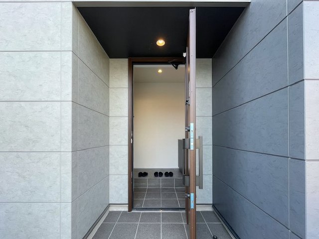 鈴鹿市中江島町の玄関