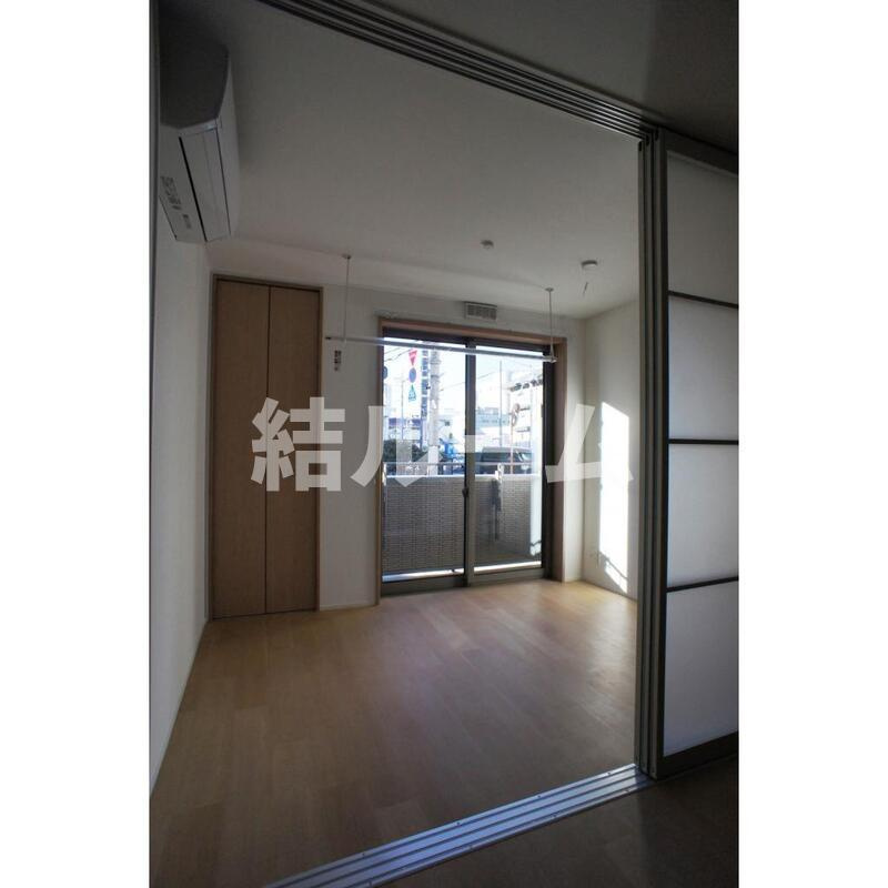 板橋区常盤台４丁目のアパートの居間・リビング