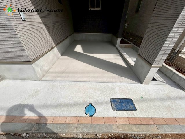 上尾市谷津第2　新築戸建　ハートフルAの駐車場