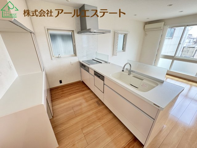 姫路市亀山1丁目　山陽電鉄「亀山駅」徒歩12分のキッチン