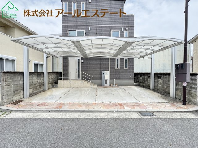 姫路市亀山1丁目　山陽電鉄「亀山駅」徒歩12分の駐車場