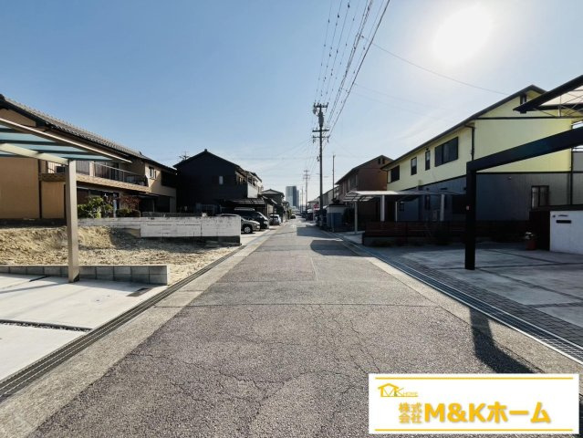 知多市つつじが丘1丁目　全1棟の前面道路含む現地写真|R8.1.19撮影　長期優良住宅☆