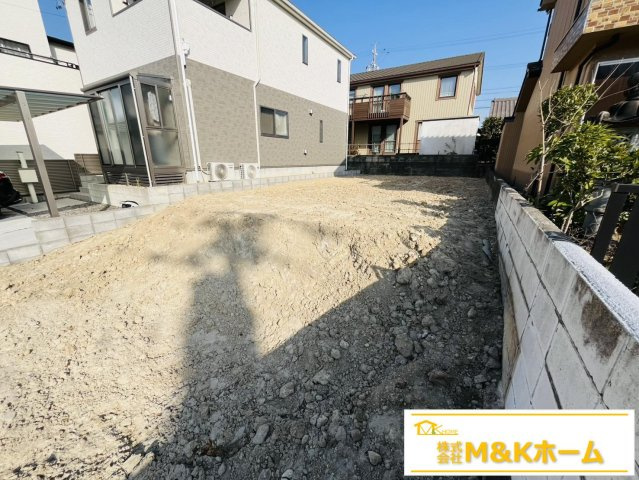 知多市つつじが丘1丁目　全1棟の外観|R8.1.19撮影　全居室フローリング♪