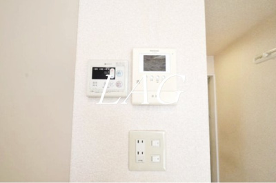 【セキュリティ】 | ユナイト東六郷ペルジーノ | モニター付きインターフォンです。