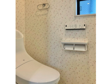 【トイレ】 | 雑司が谷戸建 | 清潔感のあるトイレです