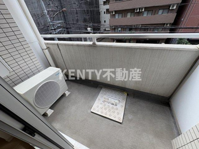 【バルコニー】 | ドゥーエ蒲田 | 開放的で明るい空間を演出してくれるバルコニーです