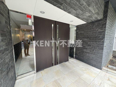 【エントランス】 | ドゥーエ蒲田 | エントランスです