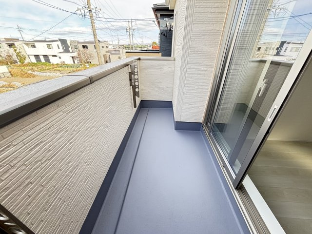 知立市八橋町的場126-1『仲介手数料無料』新築戸建てのバルコニー