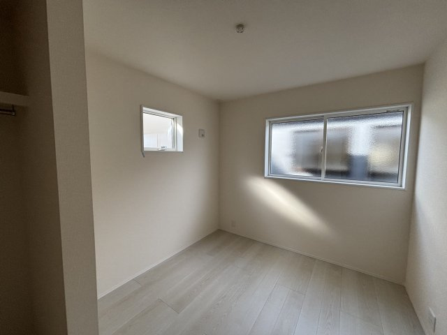 知立市八橋町的場126-1『仲介手数料無料』新築戸建ての洋室