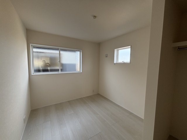 知立市八橋町的場126-1『仲介手数料無料』新築戸建ての洋室