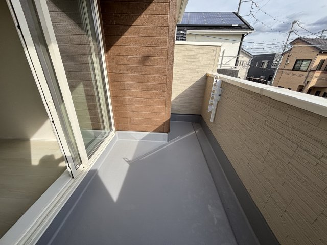 知立市八橋町的場126-1『仲介手数料無料』新築戸建てのバルコニー