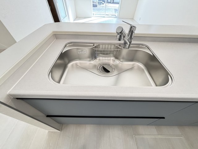 知立市八橋町的場126-1『仲介手数料無料』新築戸建てのキッチン