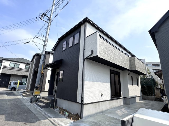 市川市菅野２丁目新築戸建【八幡小学校：10分】