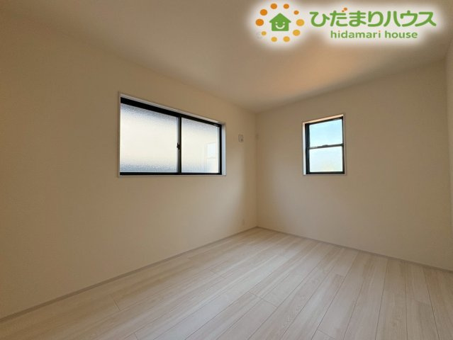 深谷市田中　第3　新築一戸建て　リーブルガーデン　02の洋室|使い勝手の良い、シンプルな洋室です。クゲストルームや趣味の部屋など、家族の好みに合わせて様々な用途で活用できます♪
