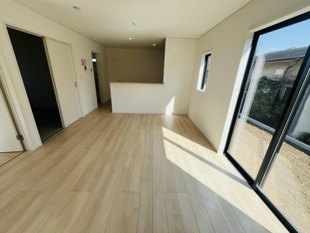 【Cradle Garden】　栃木市薗部町　第１３　全1邸の前面道路含む現地写真|栃木第五小学校、栃木西中学校エリア♪
2026年1月撮影