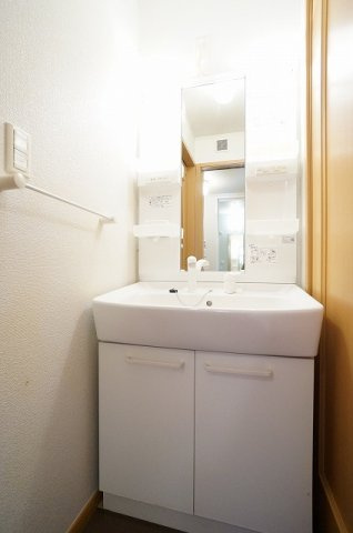 マルタニ・サニー・ハウスＢの洗面所