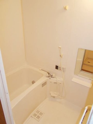 ブルースカイⅠの浴室