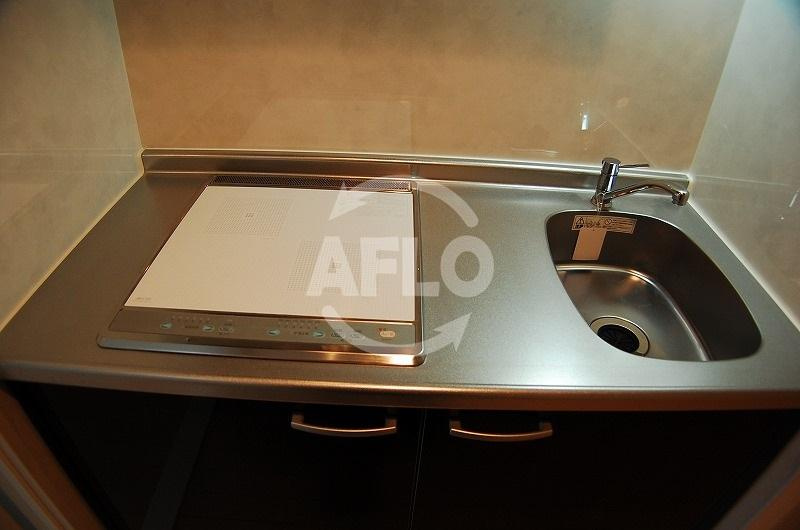 オリエンタル南堀江のキッチン|オリエンタル南堀江　ＩＨ2口コンロシステムキッチン