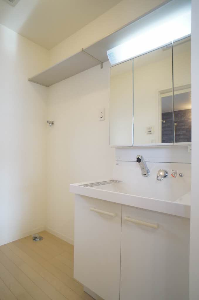 ＴｒｉＭ志家町の洗面所