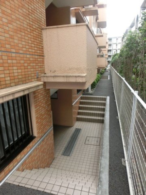 【エントランス】 | ペルル稲毛