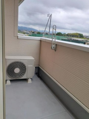 【バルコニー】 | ファミリータイズⅢ