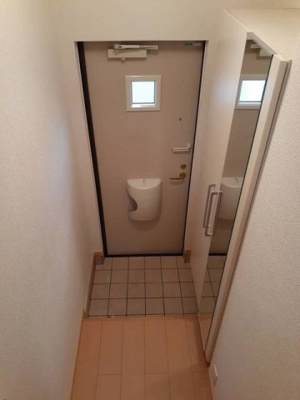 【玄関】 | ファミリータイズⅢ