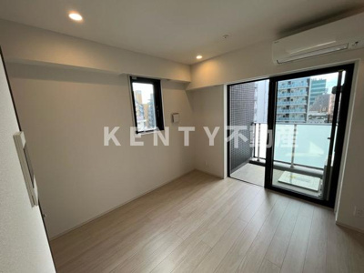 【居間・リビング】 | クレイシアＩＤＺ蒲田 | こちらのリビングで趣味の時間をお楽しみください