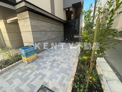 【その他共用部分】 | クレイシアＩＤＺ蒲田 | 車をお持ちの方に嬉しい駐車場付きの物件です