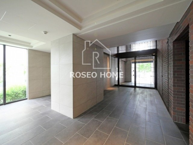 ATKレジデンスなにわ橋のロビー