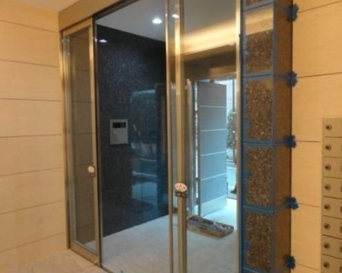 CIEL BLEUのエントランス