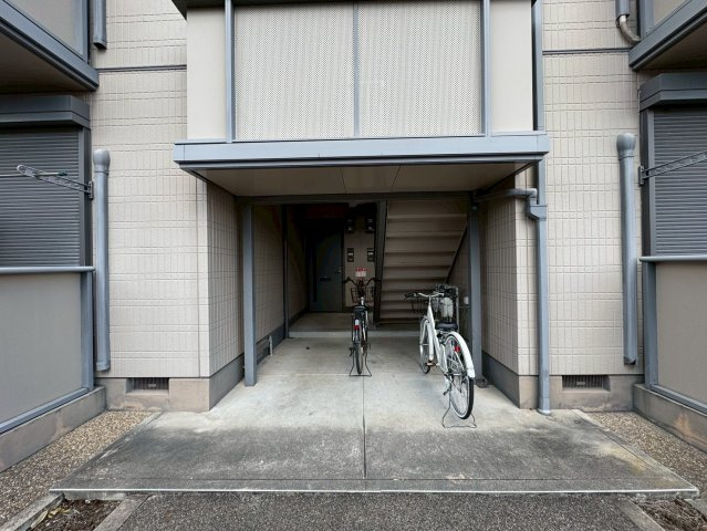 メゾンヴェールＢのエントランス