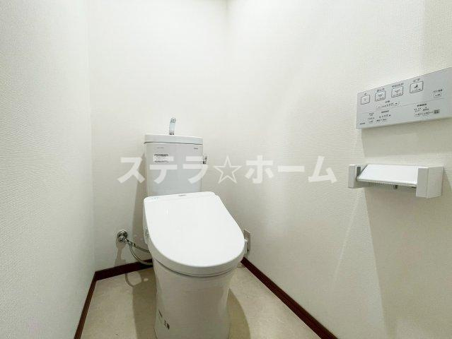 緑地東ロイヤルマンションのトイレ|シンプルで使いやすいトイレです