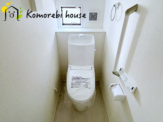 さいたま市指扇　20期　新築一戸建て　グラファーレ　01のトイレ|コンパクトで使いやすいトイレです